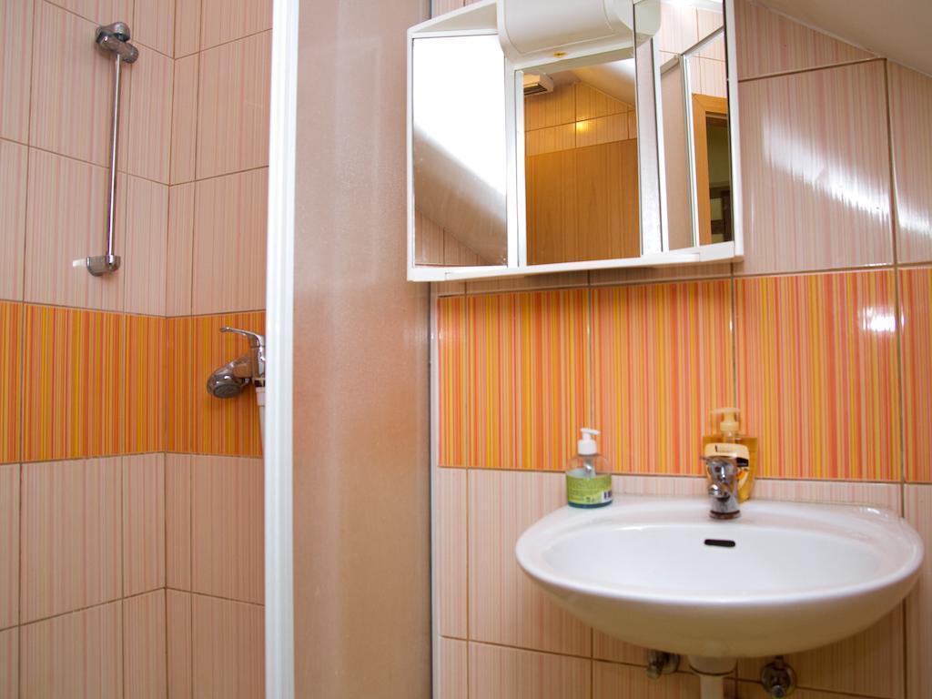 Guest House Pri Treh Lipah Πτούι Εξωτερικό φωτογραφία